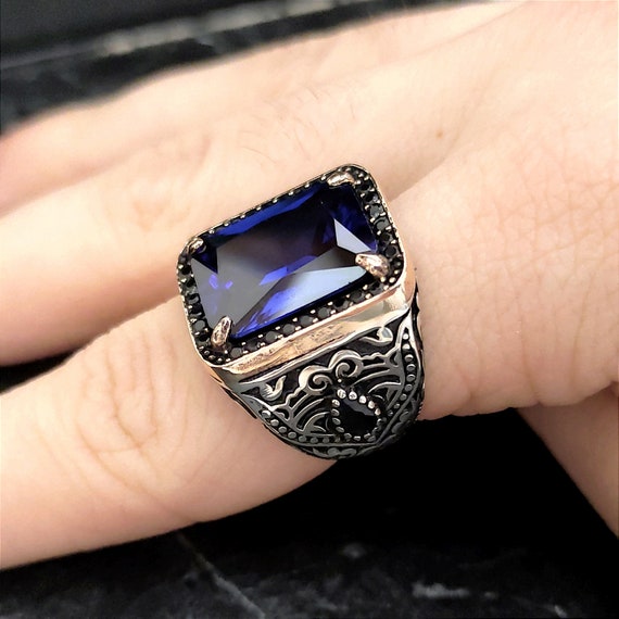 Men's Vintage Style Ring - Stainless Steel With Gold/Silver & Dark Blue Rhinestone 7 thumbnail image