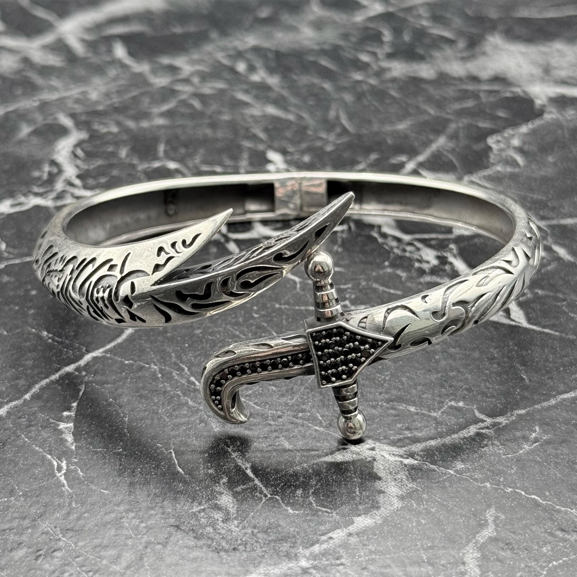 メキシカンジュエリー Hammered Cuff Bracelet il_fullxfull.7344323719_t6et.jpg