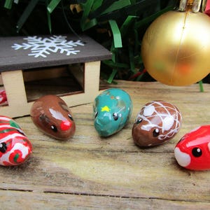 Kleine kerstversieringen/beeldjes voor cavia&#39;s / cadeau cavia / cavia aanwezig / gedenkteken cavia/epoxyhars / 5 patronen