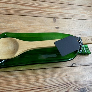Spoon rest from recycled wine bottle