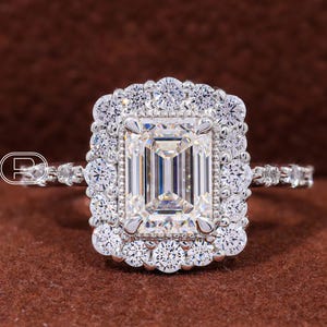 1.5 CT Emerald Cut Halo Moissanite Ring Vintage 14K Gold Engagement Ring Art Deco Wedding Ring Vintage Emerald Bridal Promise Ring For Her