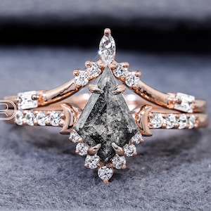 Vintage Salt and Pepper Diamond Engagement Ring Kite Diamond Ring Set 14K Gold Ring Unique Moissanite Women Bridal Set Anniversary Ring Set