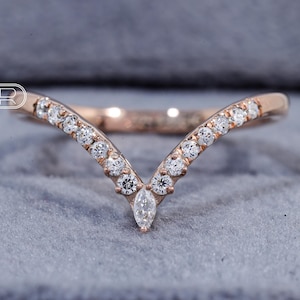 V Shape Moissanite Wedding Band Rose Gold Moissanite Curved Wedding Ring Art Deco Stacking Matching Chevron Ring Promise Rings For Women