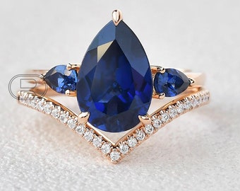 5 CT Pear Cut Sapphire verlovingsring set peervormige trouwring Rose Gold Bridal Set Tear Drop verlovingsring Chavron Pave Ring