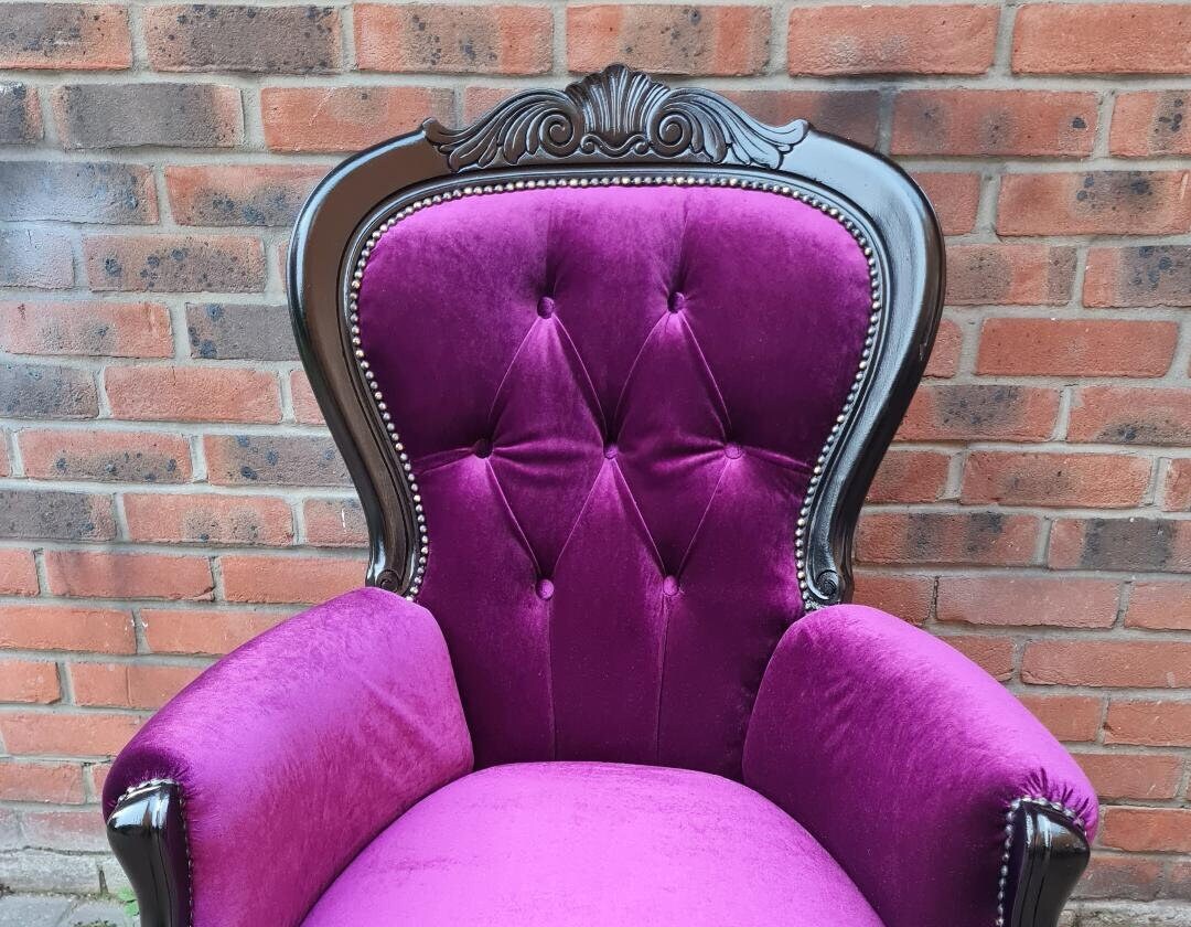 Purple velvet sale vanity chair