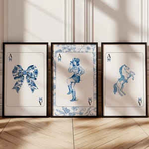 Juego de 3 piezas de arte de pared occidental con diseño de vaquera y coqueta de la suerte, naipes, decoración luminosa para dormitorio, decoración del hogar, estilo retro vintage de toile azul moderno, decoración de dopamina