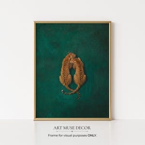 Estampado Leopard Love en verde esmeralda: Póster minimalista de animales de la jungla, arte mural de grandes felinos. imagen 1