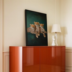Smaragdgrüner Print Gepard: Minimalistisches Dschungeltier Poster, elegante Großkatzen Wandkunst Bild 10