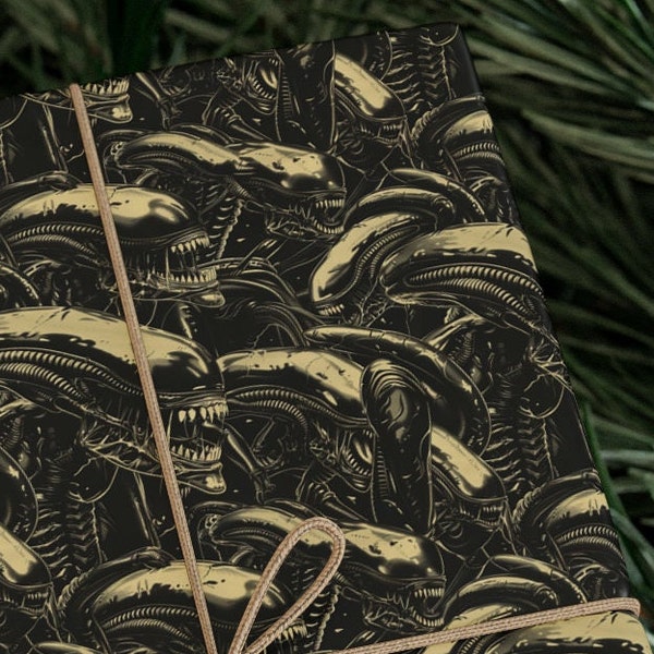 Aliens Xenomorph Gift Wrapping Paper - Horror Wrapping Paper- Gift Wrap for Alien Fans, Scary Movie Fans, Perfect for All Occasions