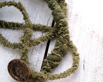 Green Yarn Wrap Necklace: Boho Hippie Bracelet, Ethnic Tribal Jewelry