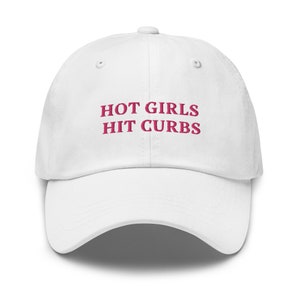Filles chaudes Hit bordures chapeau drôle nouveau conducteur cadeau pour elle chapeau vêtements année 2000 chapeau de conduite accessoires de voiture cadeaux tendance drôles matière fille casquette