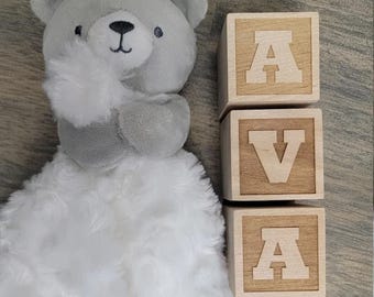 Personalisierte Holz Name Blöcke, gravierte Alphabet Baby Spielzeug