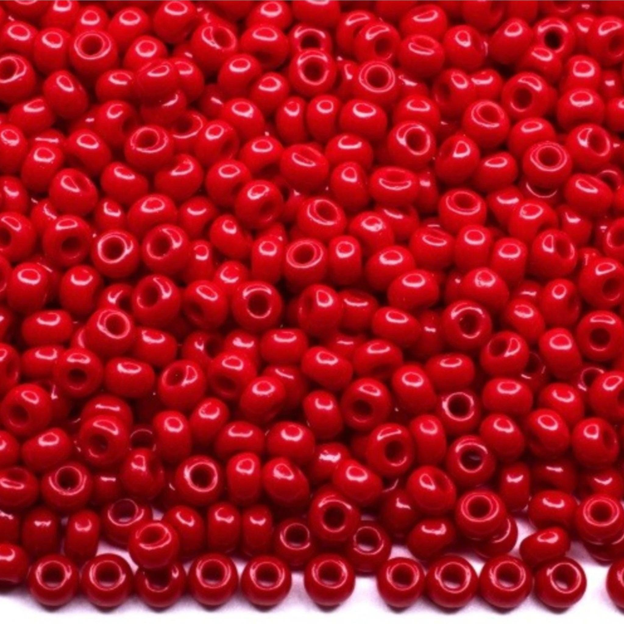 10/0 93170 Preciosa Seed Beads Rocailles. Opaque red. Czech glass seed beads.