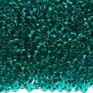 6/0 60210 Preciosa Seed Beads Green Blue. Transparent Natural.