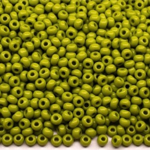 6/0 53430 Preciosa Seed Beads Olive. Opaque Natural.