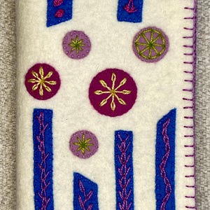 Modern naaldboek pdf-patroon wolapplicatie en handborduurwerk