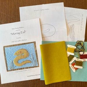 Moray Eel Kit: Wool Appliqué and Embroidery Small Quilt - Etsy