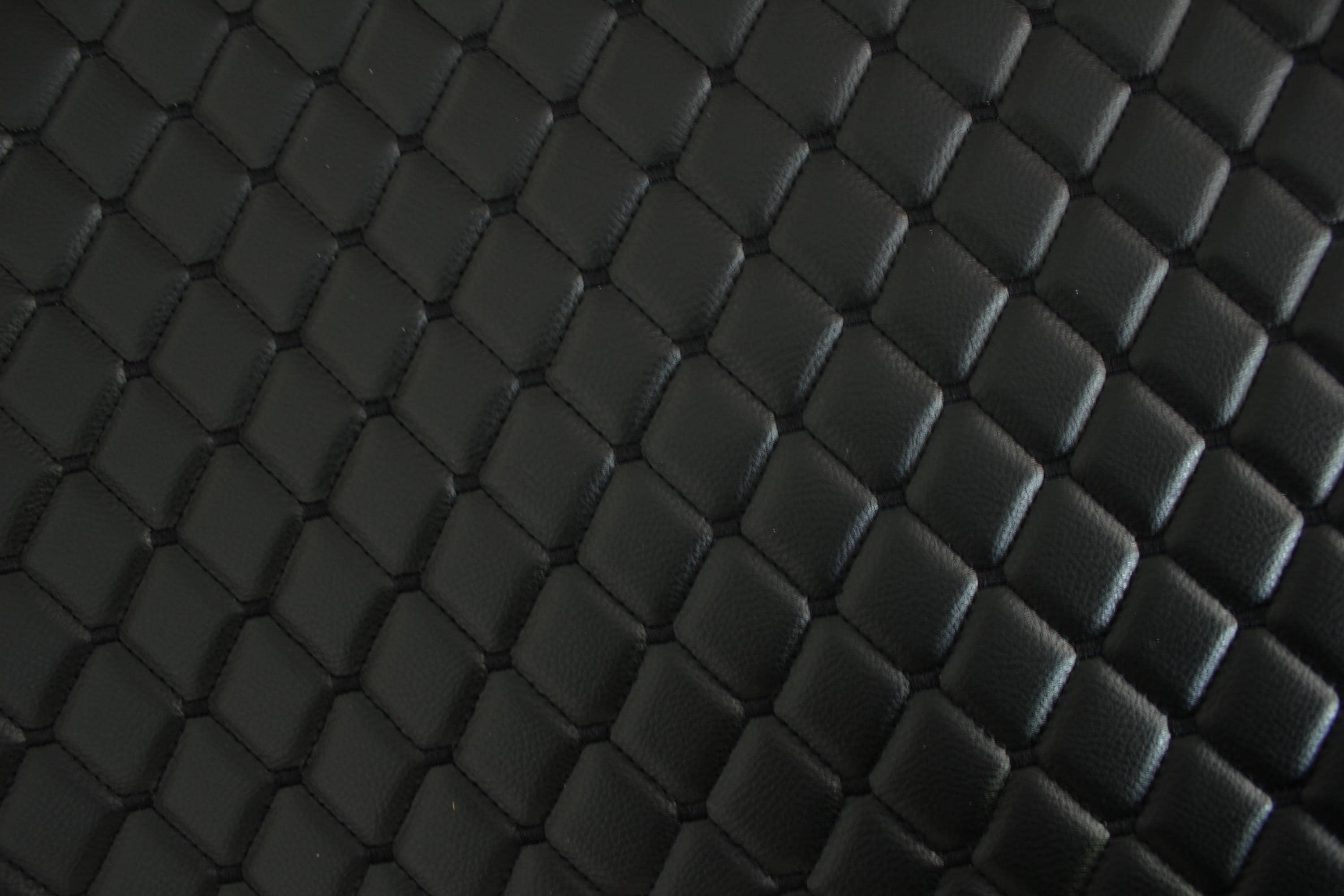 Tessuto Per Tappezzeria Auto In Ecopelle Trapuntata Bianco | 2"x2" 5x5cm Cuciture A Diamante Con Retro In Schiuma Da 5mm - Foto 3