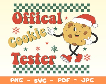 Op de afbeelding: Een retro-stijl afbeelding met een lachend koekjespersonage met een kerstmuts en de tekst "Official Cookie Tester". Het ontwerp bevat sneeuwvlokken, sterren en een groen en rood geblokte rand. Bestandsformaten staan onderaan.