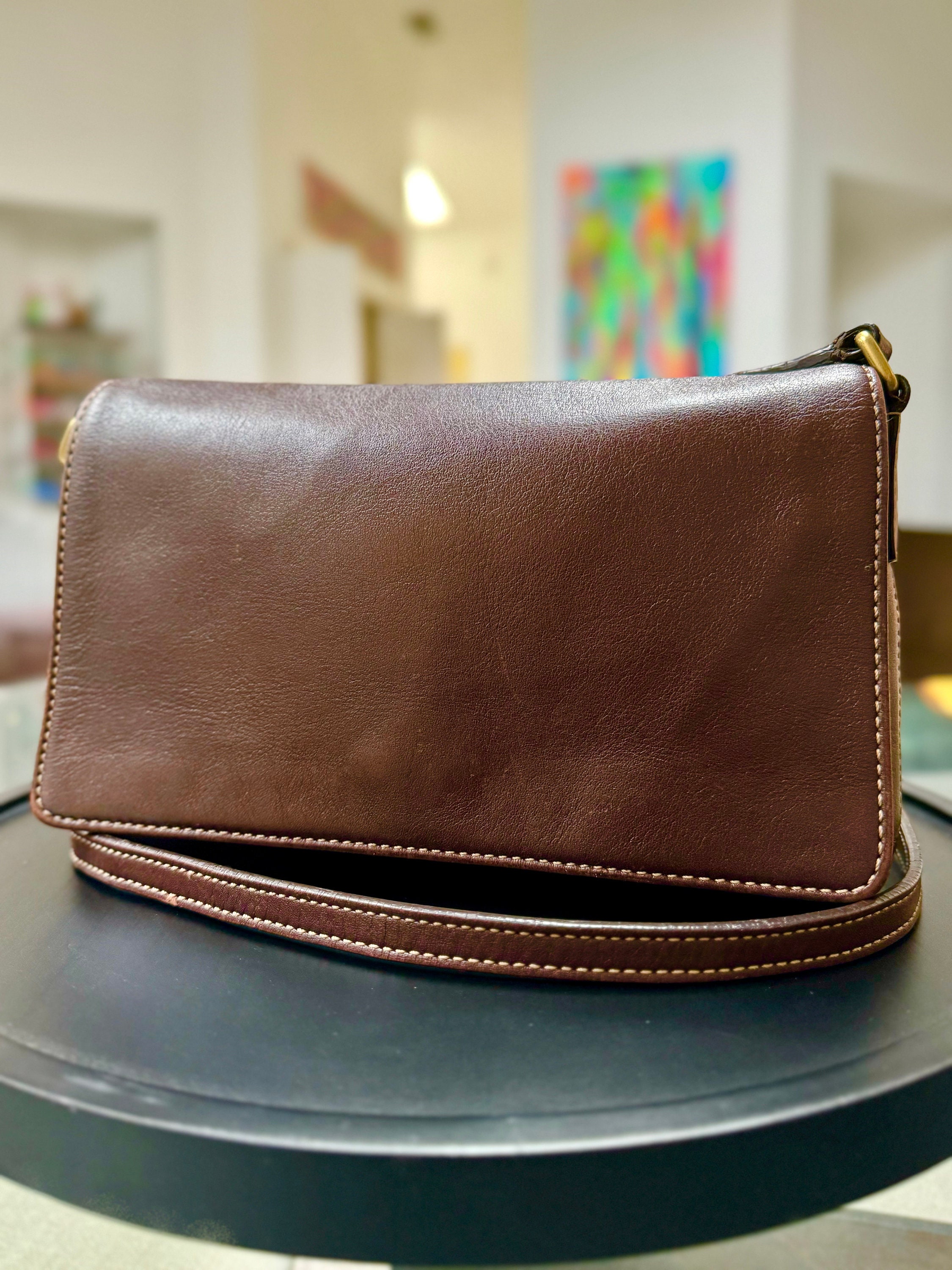 vintage coach leather shoulder bag