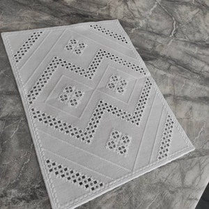 Toalha de mesa bordada Hardanger