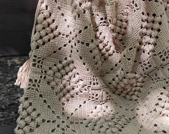 Handmade Crocheted Cotton Shoulder Bag: Large Everyday Bag