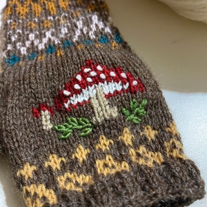 Fair isle Mitten, Fair Isle Mushroom Mitten, Fingerless Mitten, Hand Warmer, Nordic Mitten, Baltic Mitten, Mushroom Pattern, Half Gloves image 5