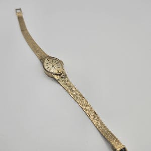 Vintage women&#39;s 14k gold Omega watch