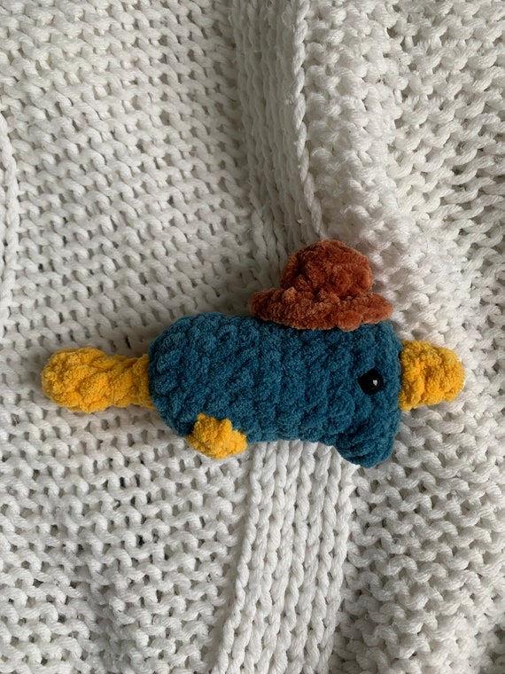 カモノハシペリーのぬいぐるみ：手作りの漫画のぬいぐるみ