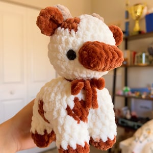 Crochet cow plushie | custom colors plush | cute stuffed animal | mini cow | desk pet |