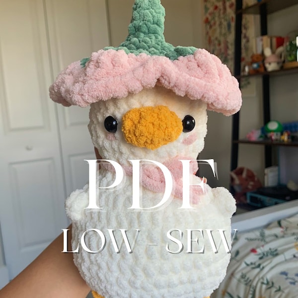 PATTERN: low-sew duck with flower hat easy crochet pattern | chunky duck | cottagecore | quick cute crochet pattern | kawaii plush amigurumi