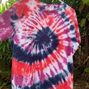 XL women spiral tie dye
