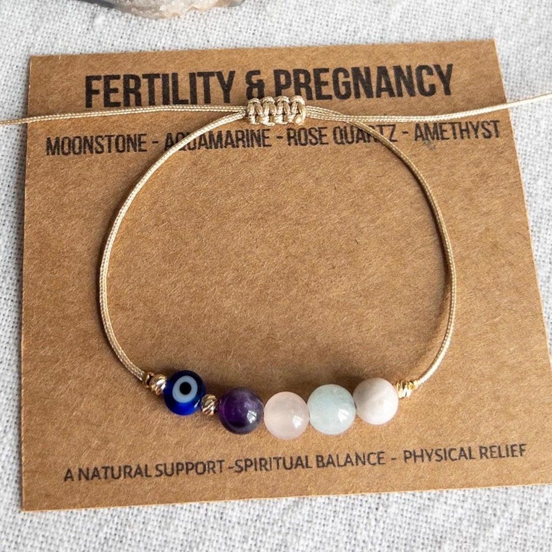 Bracelet Célestine – Protection maternelle & fertilité main image 0