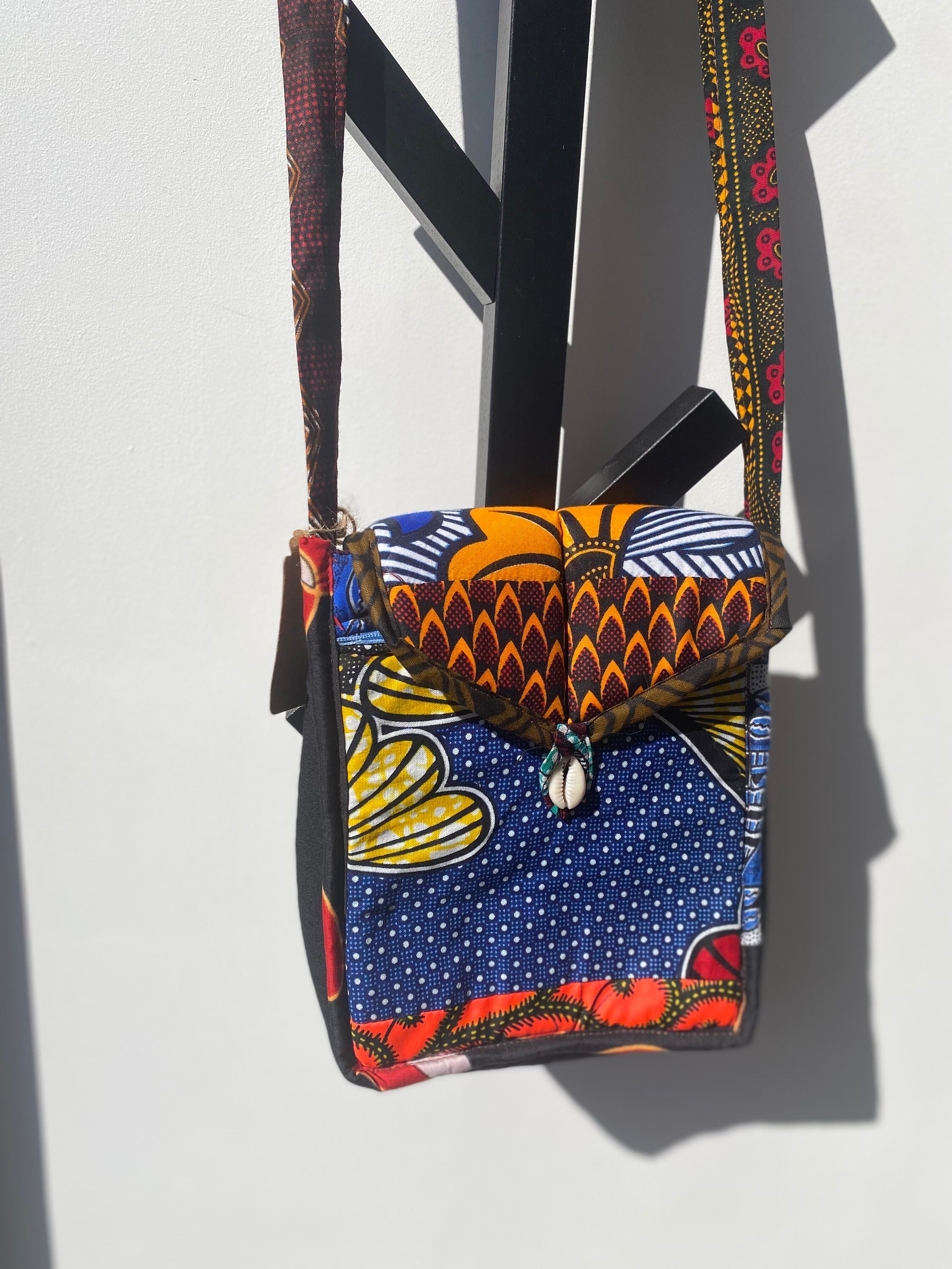 Sac à Bandoulière En Wax Fait Main - Forme Carrée - Quelques Défauts - Neuf