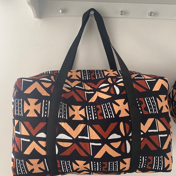 Quilted bogolan fabric travel bag - handmade in Senegal