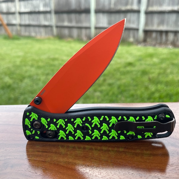 Benchmade Bugout Sasquatch Scales Only (Knife not included)