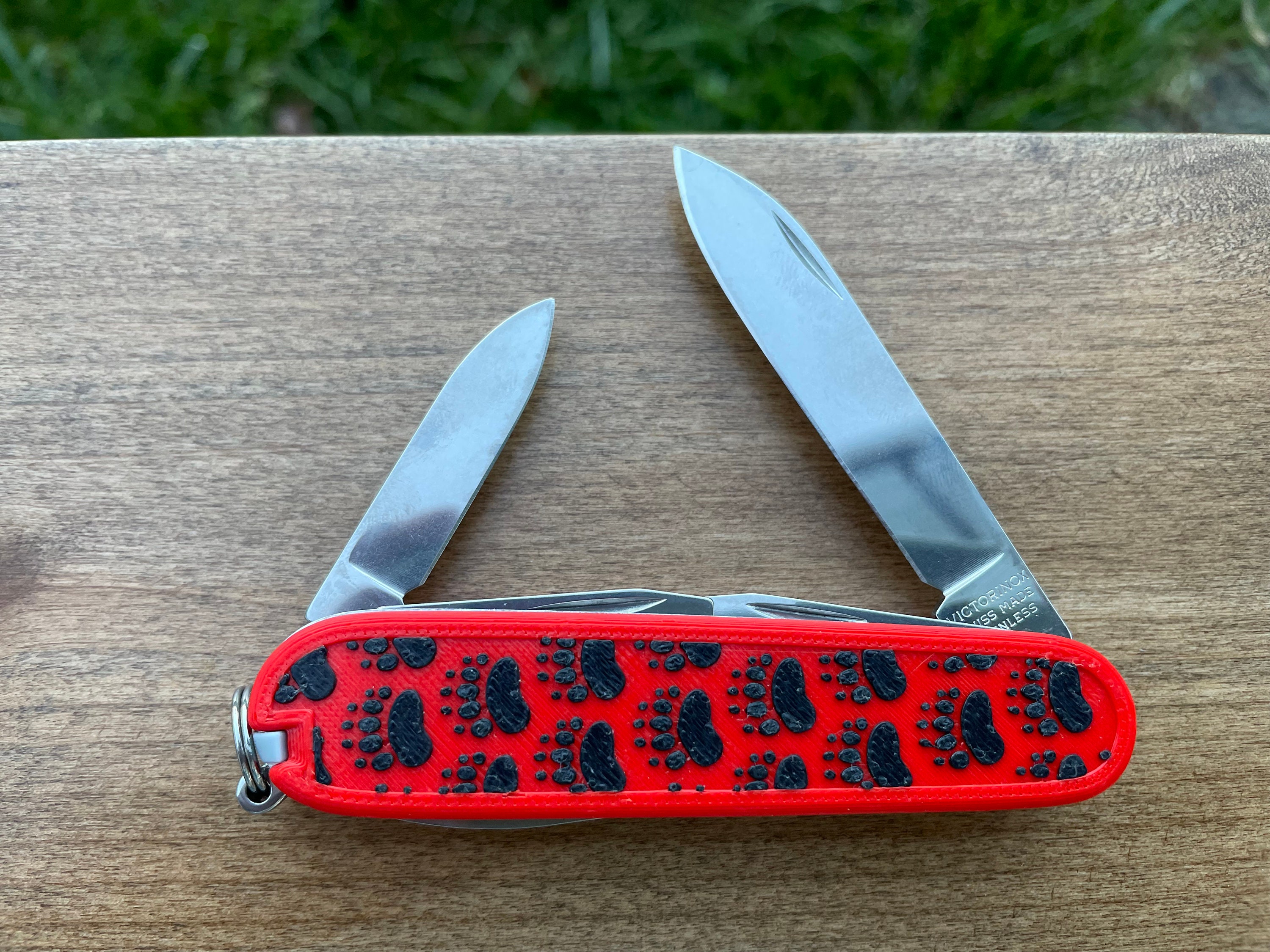 Victorinox Harvest Knife with sheath