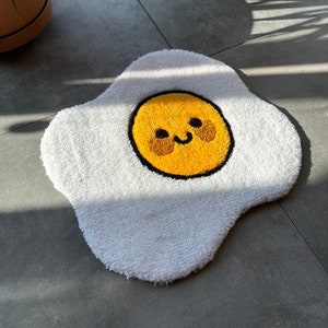 Happy Egg Fluffy Rug / %100 Handmade Tufted Rug