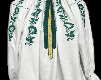 Vintage Romanian Hungarian Folk Blouse from Transylvania