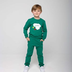Litouws groen trainingspak voor kinderen | Kaart en harten van Litouwen | Patriottische outfit voor kinderen | Gemaakt in Litouwen