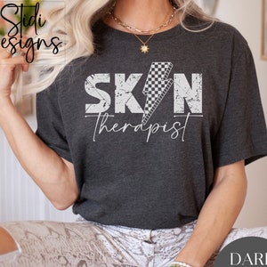 RETRO ESTHETICIAN SHIRT, Skin Therapist T-shirt, Gift for Her, Esthetician Graduation Gift, Skin Babe Tee Present, Cosmetic & Botox Dealer