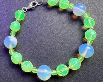 Moonstone (Opalite) & Opaline Uranium Glass Beaded Bracelet