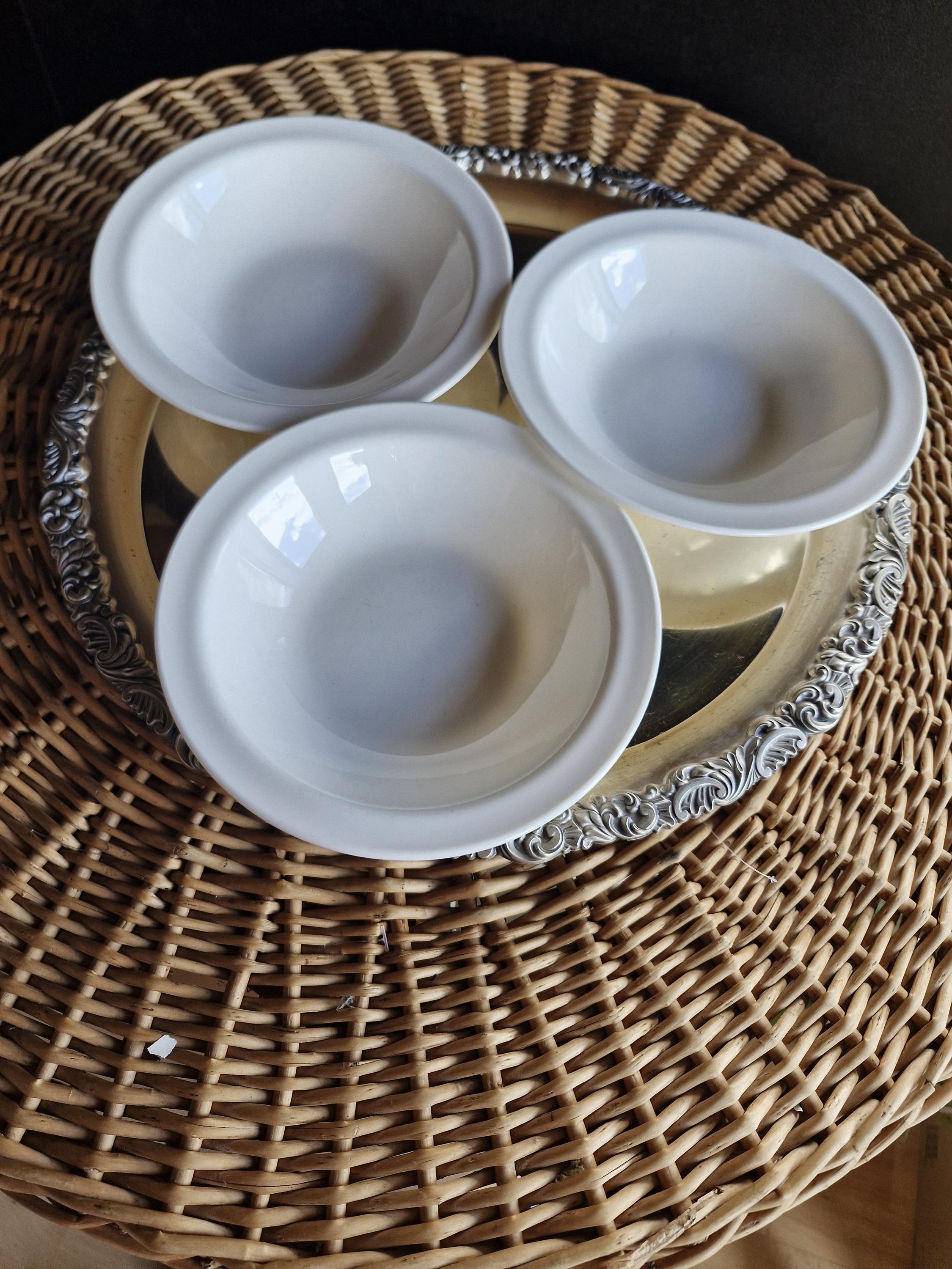 Vintage Amway White Breakfast Bowls – Set of 3 | Made in USA by