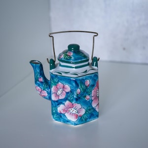 Very old vintage small chinese porcelain tea pot with turqoice hand painted flower decor one cup tea pot.