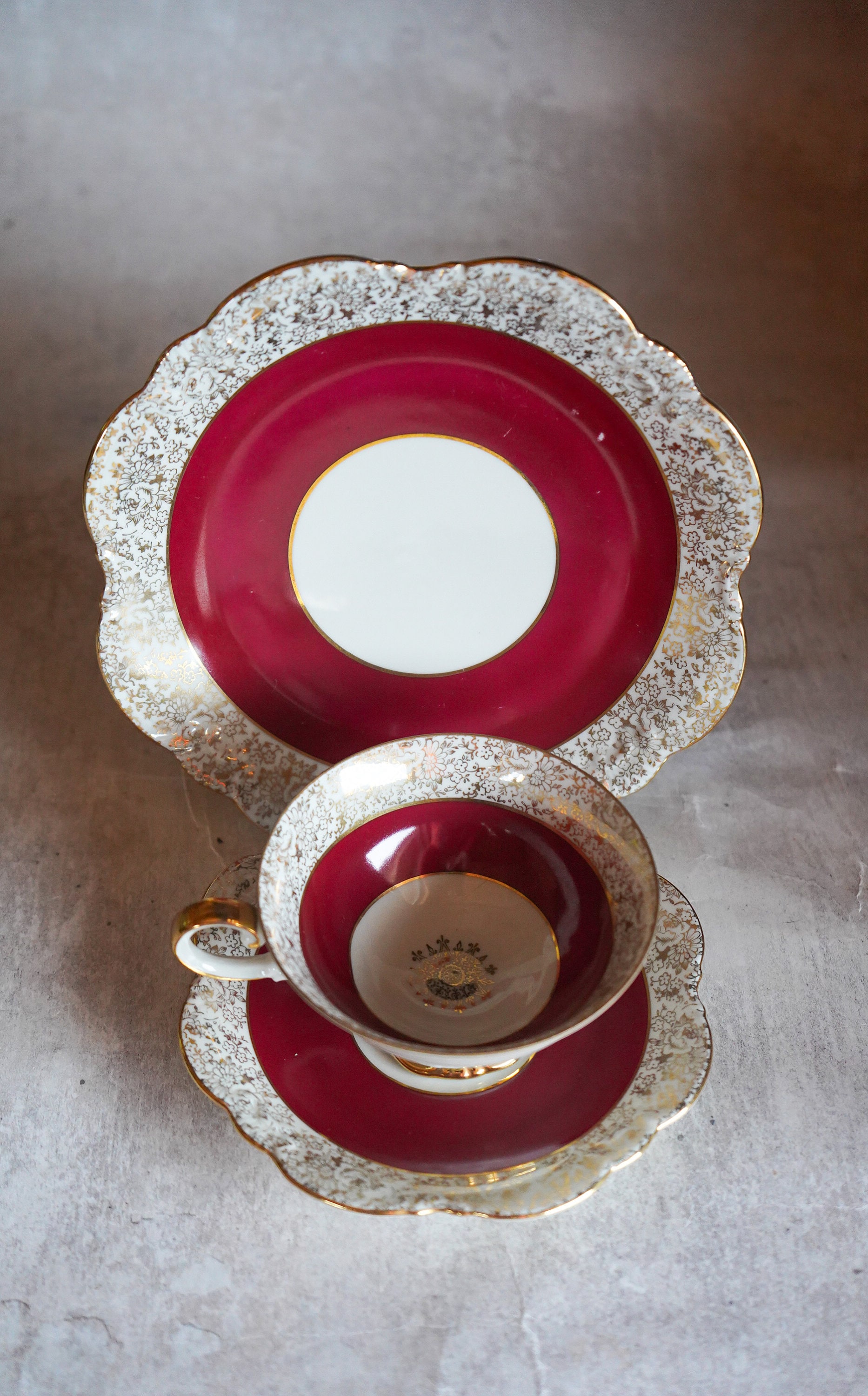 Truly Antique Johann Seltmann Vohenstrauss Bavaria Porcelain Tea Trio