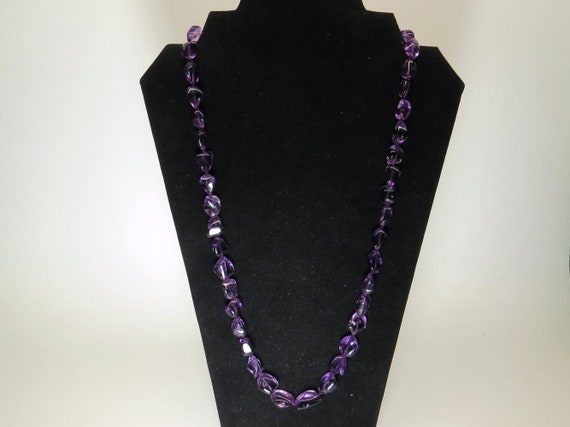 Vintage Hand Knotted Amethyst 26” Graduated Bead … - image 1