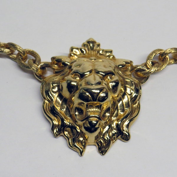 80’s Vintage Shiny Gold Tone Lion Head (Leo) with Chunky Textured Cable Chain Statement Necklace