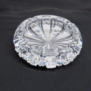 1950’s Lead Crystal Ashtray Czech/Bohemian Hand Cut Aschenbecher aus Bleikristall Collectible Vintage Décor