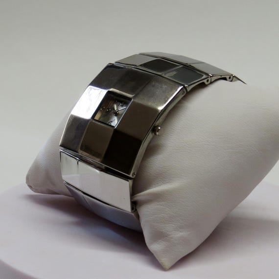 FMD Nightclub Fashion Watch Expandable Bracelet from 7 1/2 - 8 inches Chunky Bold Retro Disco Chic Vintage