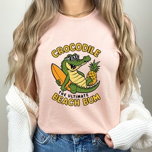 Retro Crocodile Shirt, Gator Shirt for Women, Gift For Her, Cute Alligator Shirt, Animal Lover Tee, Retro Sunset Tshirt, Sunset Graphic Tees